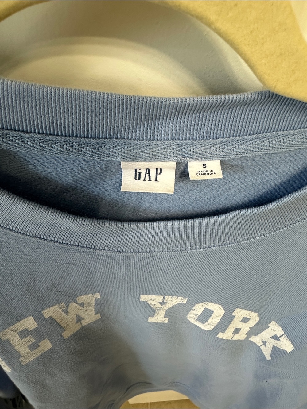 GAP Pale Blue New York Arch Sweatshirt - Picture 2 of 2